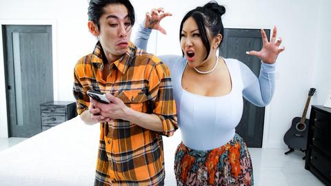 Stop hesitating and pound this big-ass stepmom until she cums hard