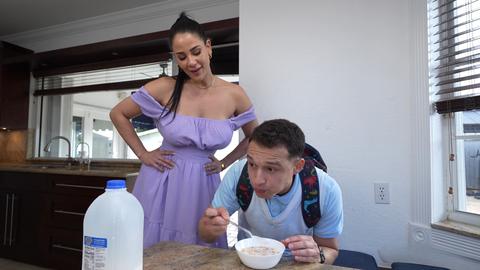 Big Booty Stepmom Miss Raquel Craves Stepson’s Morning Wood